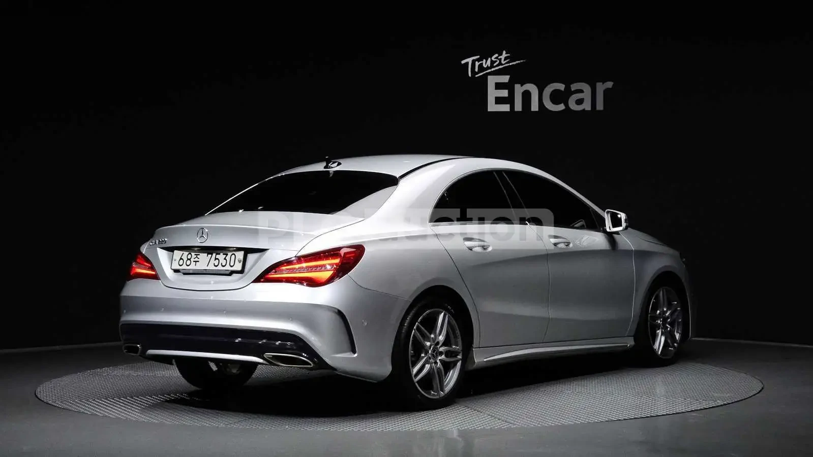 Mercedes-Benz CLA 220 4MATIC AMG LINE !УНИКАТ!FULL!ПАНОРАМА, снимка 2 - Автомобили и джипове - 55067025