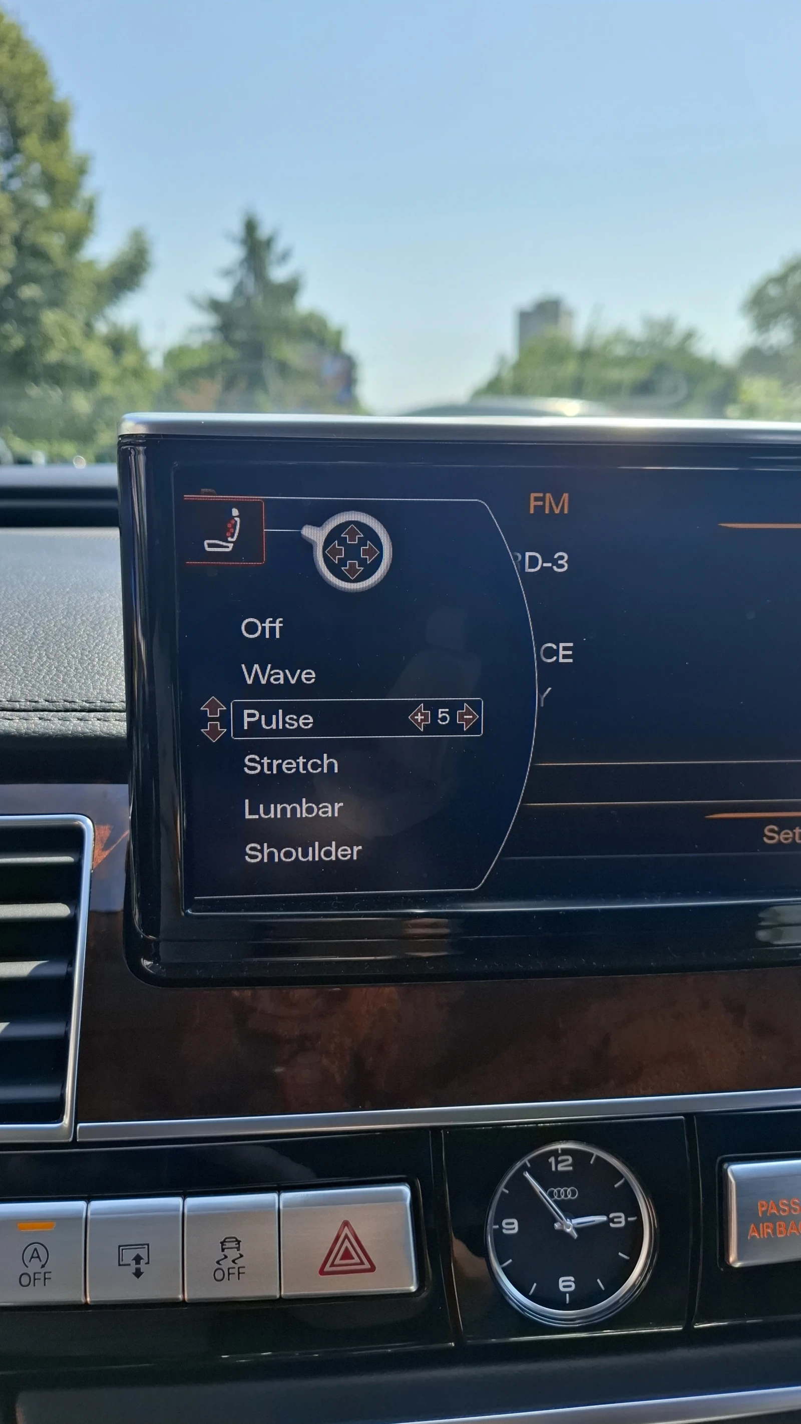Audi A8 D4 Long 3.0 TFSI, снимка 10 - Автомобили и джипове - 55340492