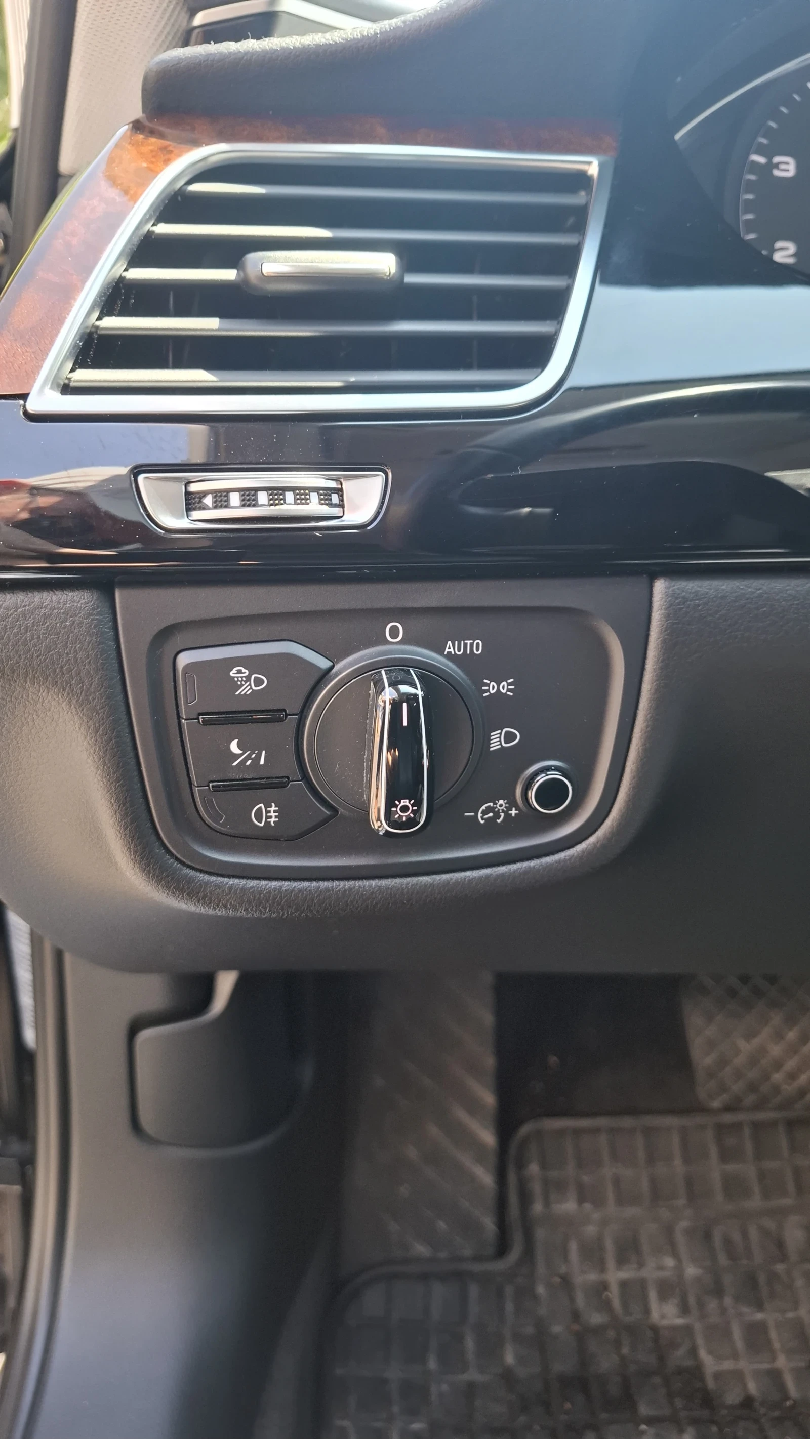 Audi A8 D4 Long 3.0 TFSI, снимка 9 - Автомобили и джипове - 55340492