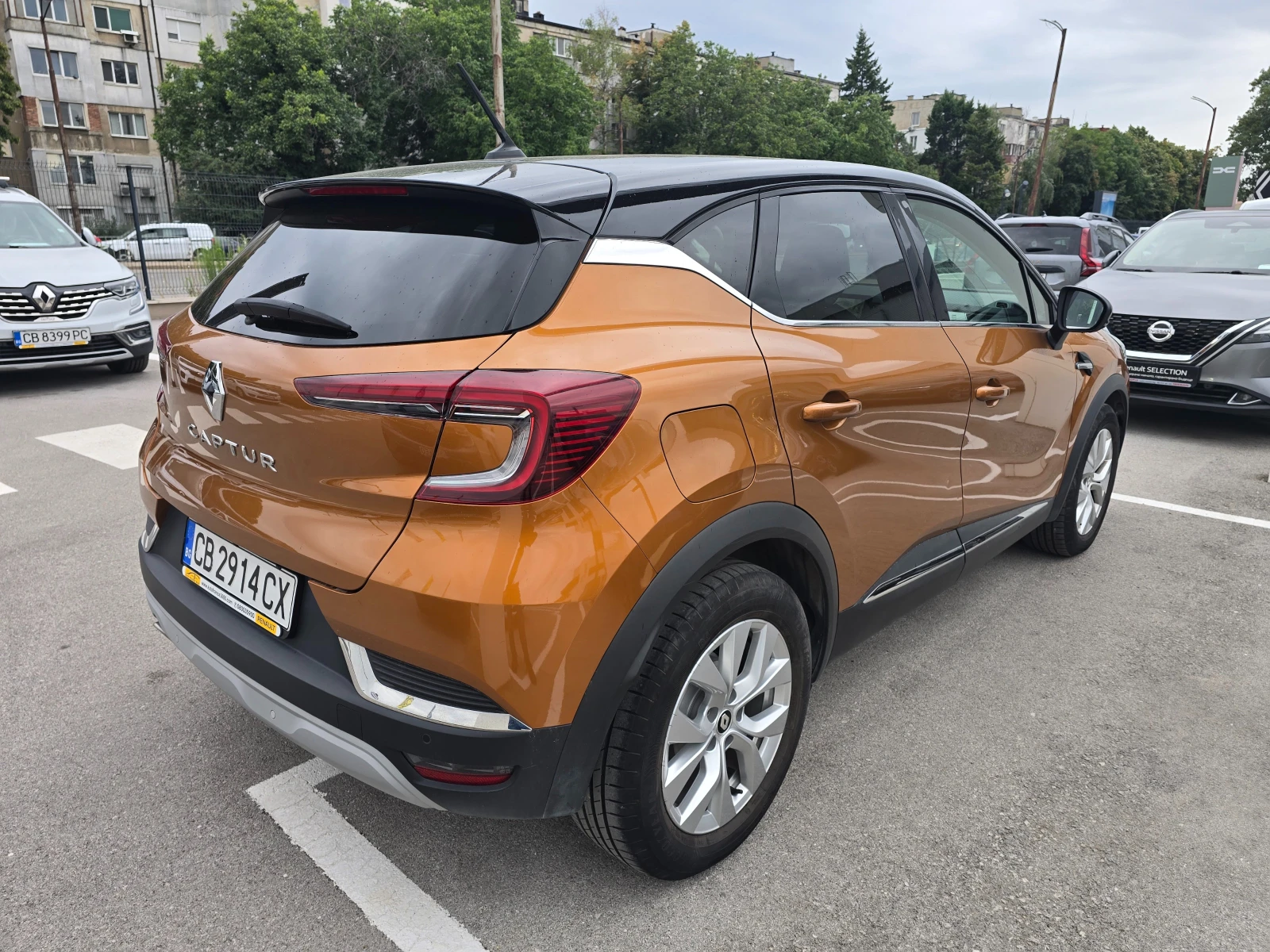 Renault Captur 1.3 Tce Intens, снимка 5 - Автомобили и джипове - 55407214