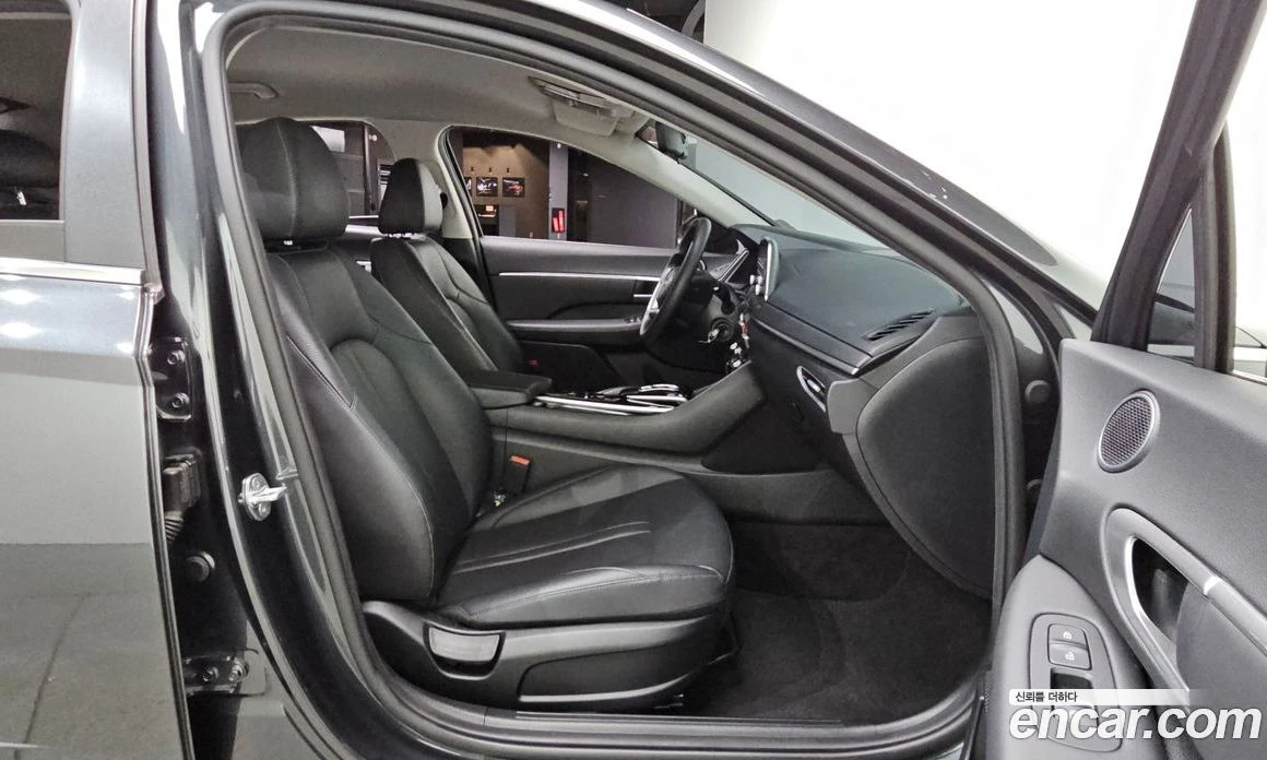 Hyundai Sonata 2.0 LPG Style, снимка 16 - Автомобили и джипове - 55940492