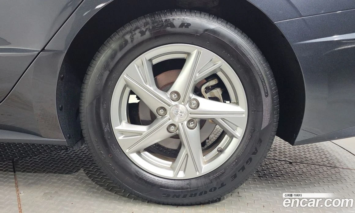 Hyundai Sonata 2.0 LPG Style, снимка 7 - Автомобили и джипове - 55940492