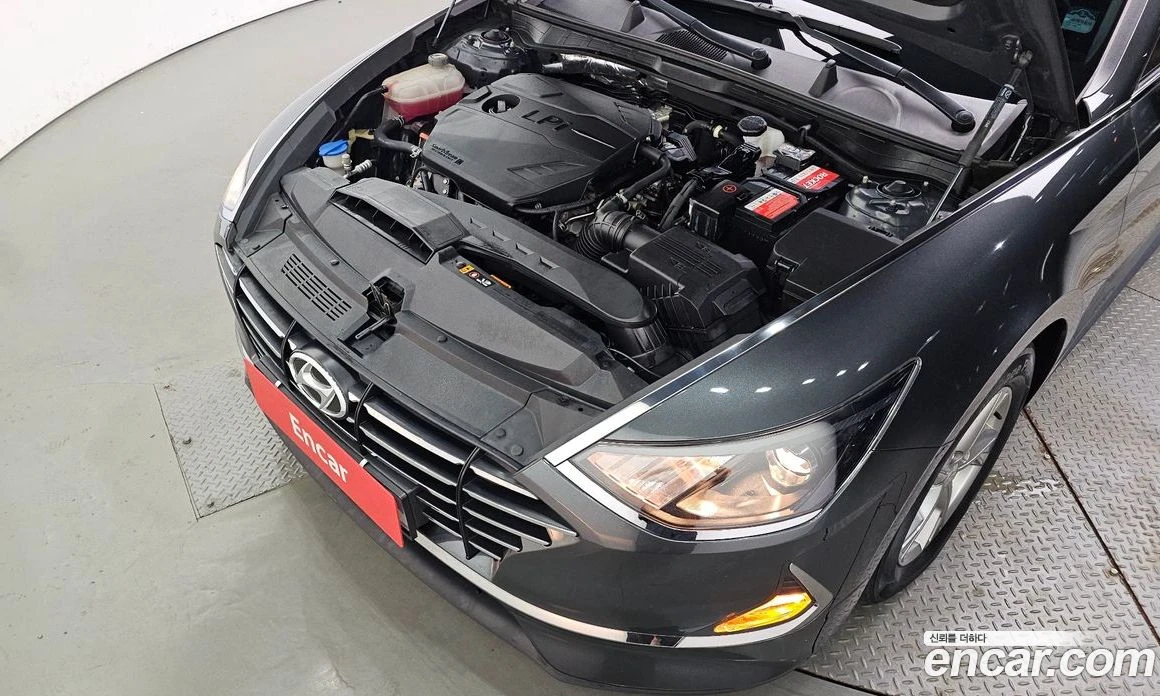 Hyundai Sonata 2.0 LPG Style, снимка 6 - Автомобили и джипове - 55940492