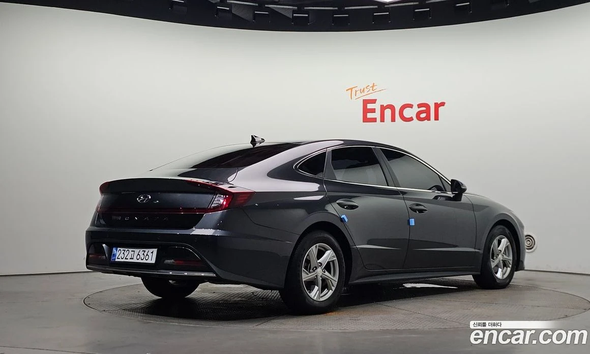 Hyundai Sonata 2.0 LPG Style, снимка 2 - Автомобили и джипове - 55940492