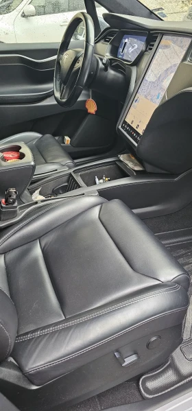 Tesla Model X 100 D Нова батерия - 32999 € / 64540.43 лв. - 46827006 4