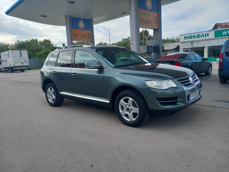 VW Touareg, снимка 2 - Автомобили и джипове - 47655967