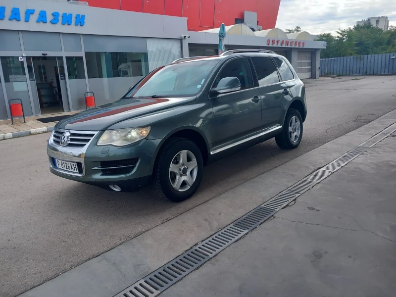 VW Touareg, снимка 3 - Автомобили и джипове - 47655967