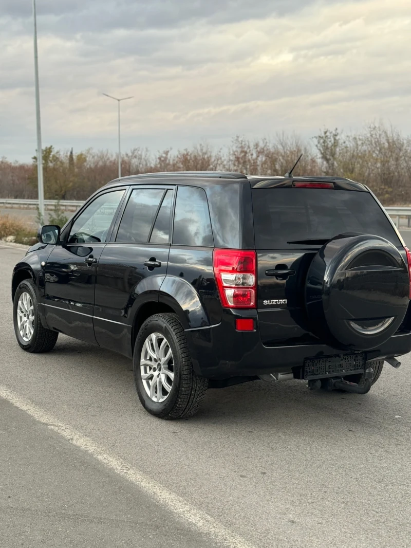 Suzuki Vitara 2.0 I. 4x4, снимка 7 - Автомобили и джипове - 48069685