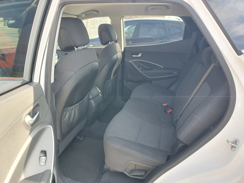 Hyundai Santa fe 2.0/4x4/150ks, снимка 11 - Автомобили и джипове - 49196230