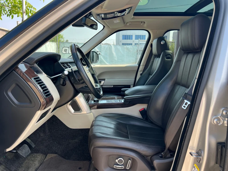 Land Rover Range rover Vogue 4.4SDV8 Autobiography , снимка 8 - Автомобили и джипове - 50571652