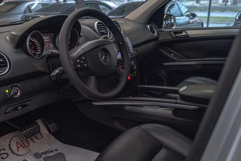 Mercedes-Benz ML 63 AMG 4Matic/Dynamic/Harman/Обдухване/Печка/RSE, снимка 7 - Автомобили и джипове - 52554110