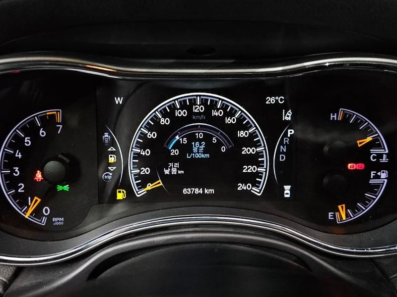 Jeep Cherokee 3.6 Overland| 295к.с., снимка 8 - Автомобили и джипове - 56211515