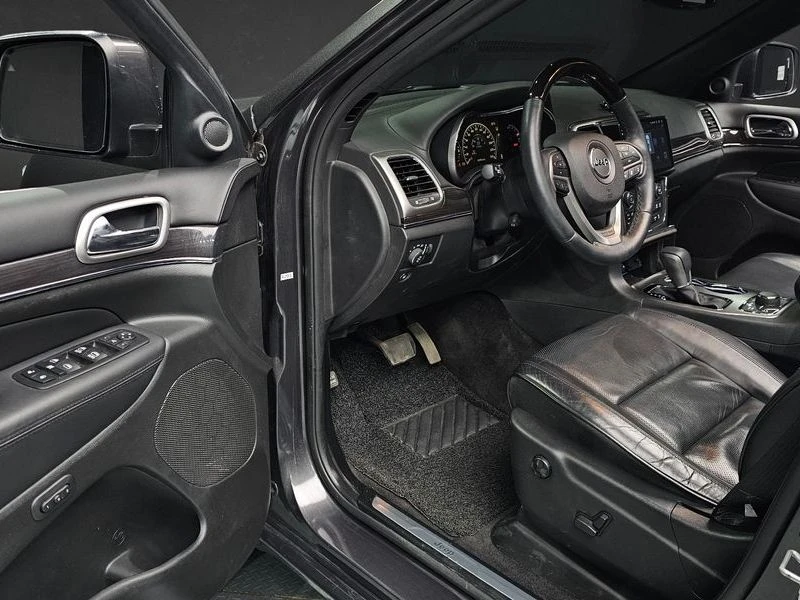 Jeep Cherokee 3.6 Overland| 295к.с., снимка 10 - Автомобили и джипове - 56211515