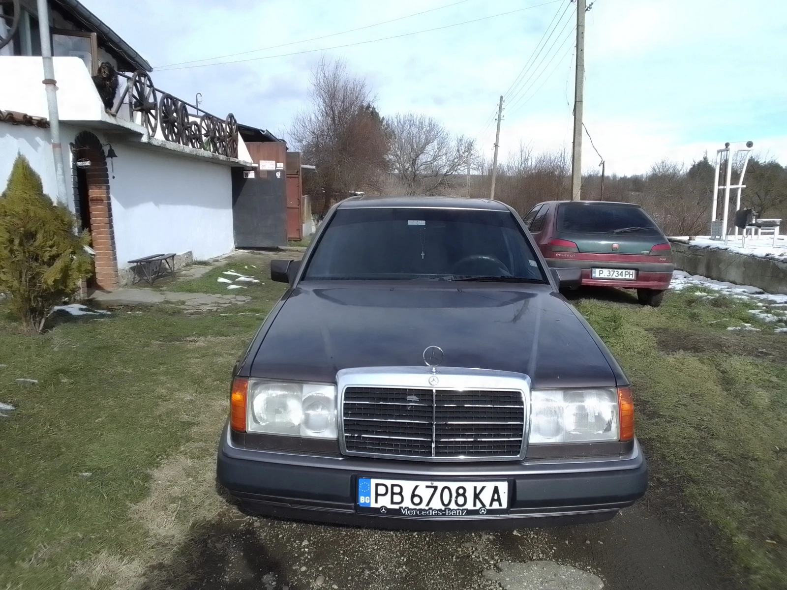 Mercedes-Benz 250 D - изображение 3