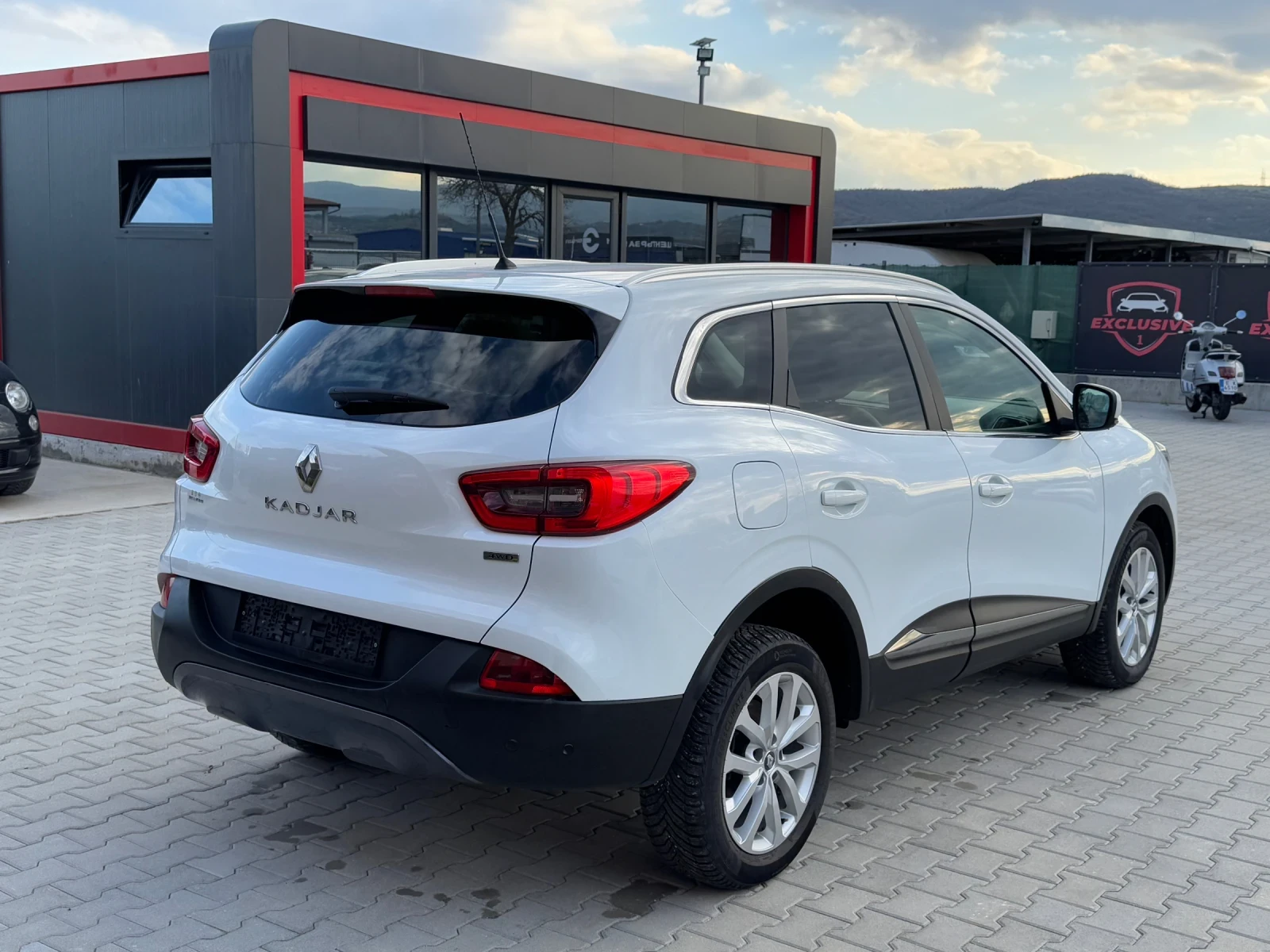Renault Kadjar 1.6DCi 4x4 EURO-6 - изображение 5