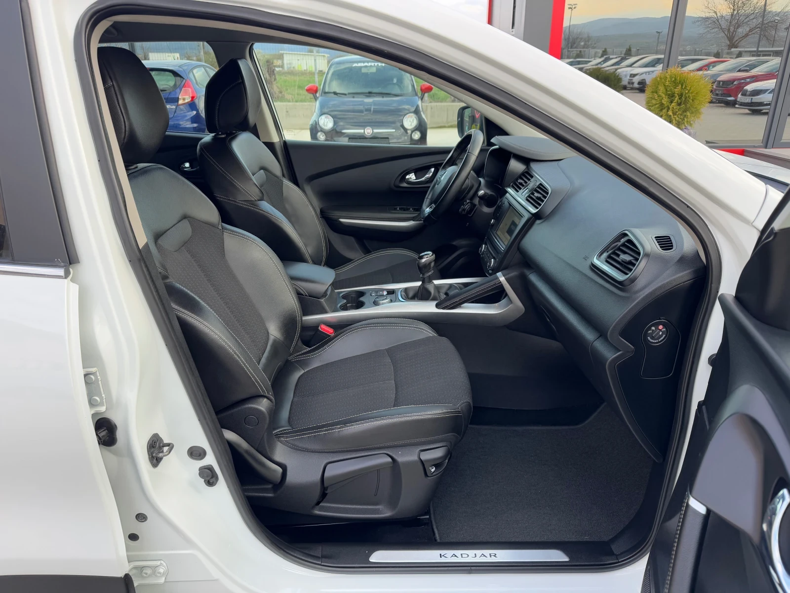 Renault Kadjar 1.6DCi 4x4 EURO-6 | Mobile.bg — изображение 12
