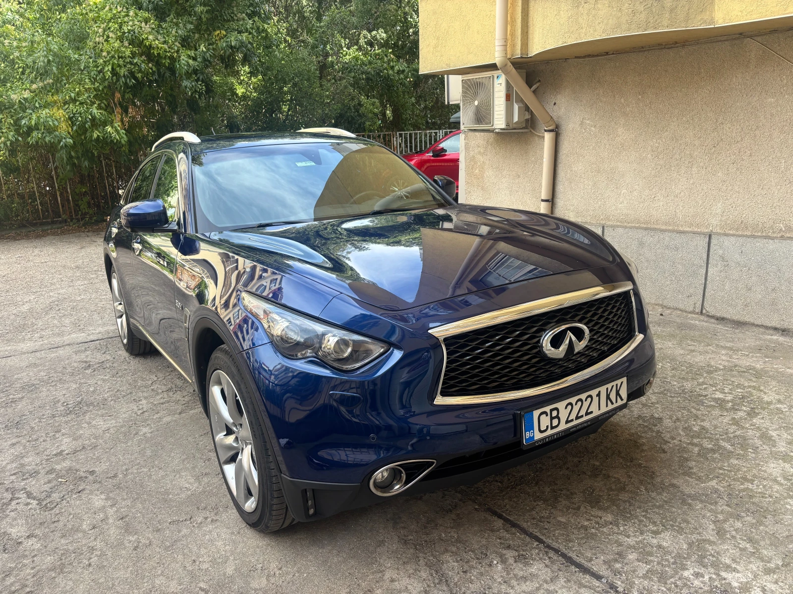 Infiniti QX70 QX 70 S - изображение 9