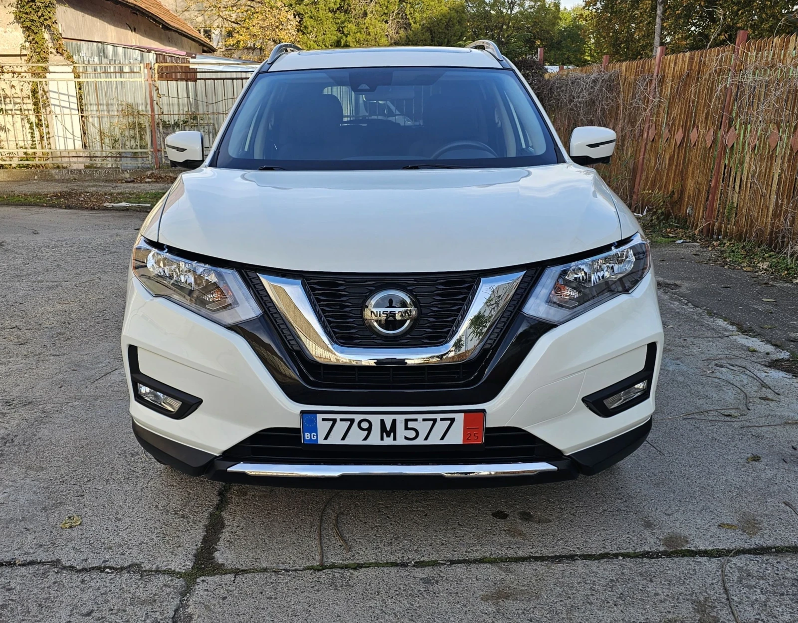 Nissan X-trail 2.5 SV AWD 360* КАМЕРИ KeyLess Entry Go  - изображение 2