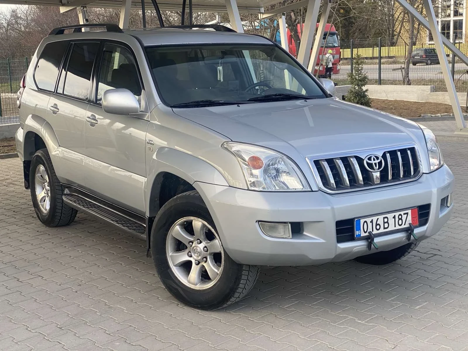 Toyota Land cruiser 3, 0D4D/AUTOMAT, снимка 3 - Автомобили и джипове - 52641398