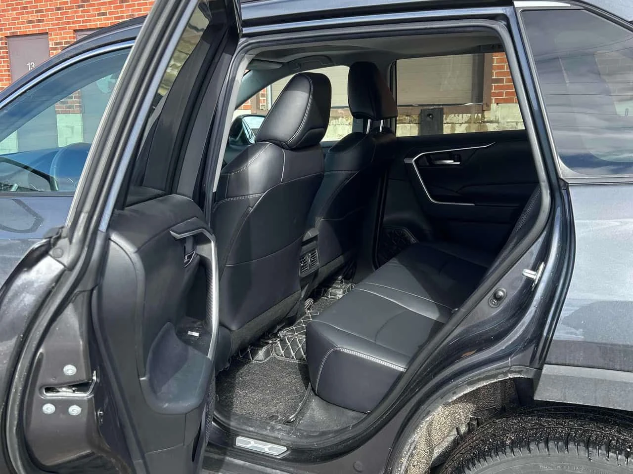 Toyota Rav4 * XLE * CARFAX * ЦЕНА ДО БГ - изображение 10