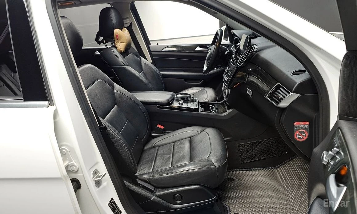 Mercedes-Benz GLE 250, снимка 10 - Автомобили и джипове - 54108849