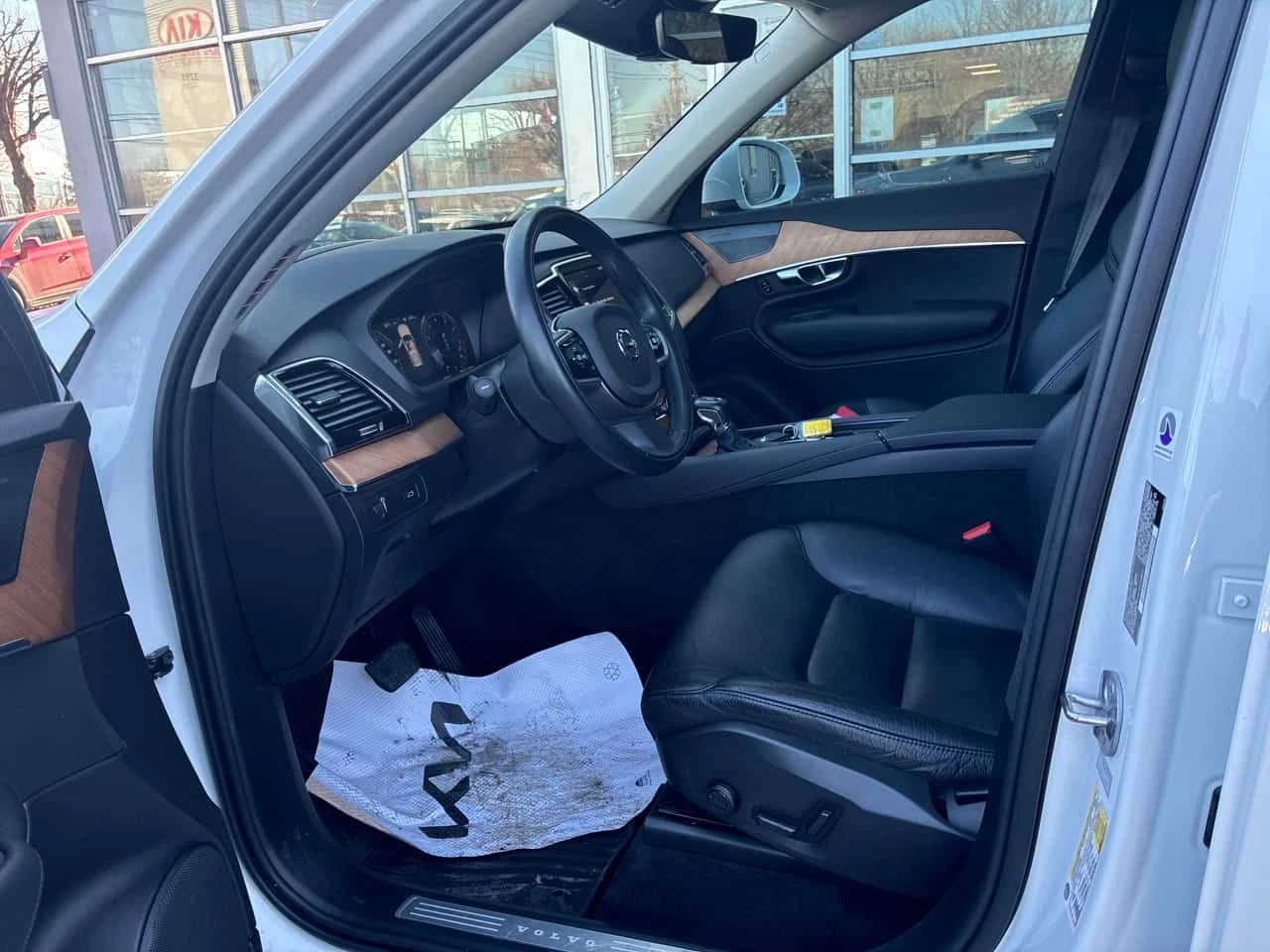 Volvo Xc90 * Momentum * PANO * ХЕД ЪП * ПОДГРЕВ, снимка 5 - Автомобили и джипове - 54340554