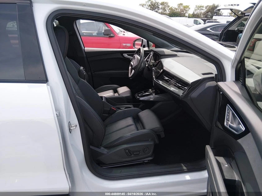Audi Q4 Sportback E-Tron Premium 50 Quattro, снимка 5 - Автомобили и джипове - 54769897