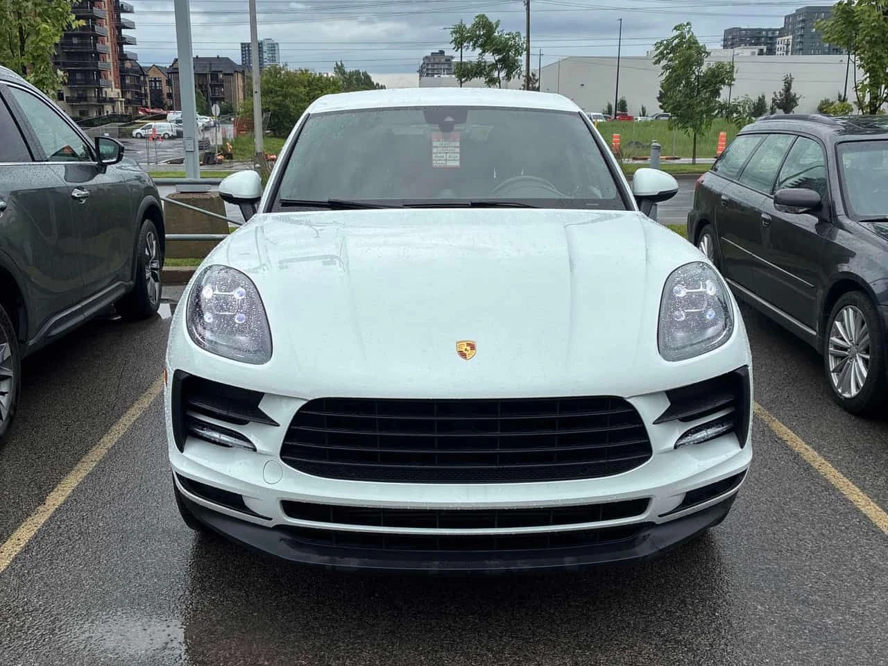 Porsche Macan * AWD * ОБДУХВАНЕ * KEYLESS * ПОДГРЕВИ * АВТОКРЕДИ, снимка 6 - Автомобили и джипове - 55015687