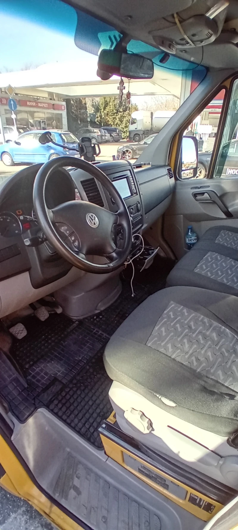 VW Crafter, снимка 14 - Бусове и автобуси - 48675934