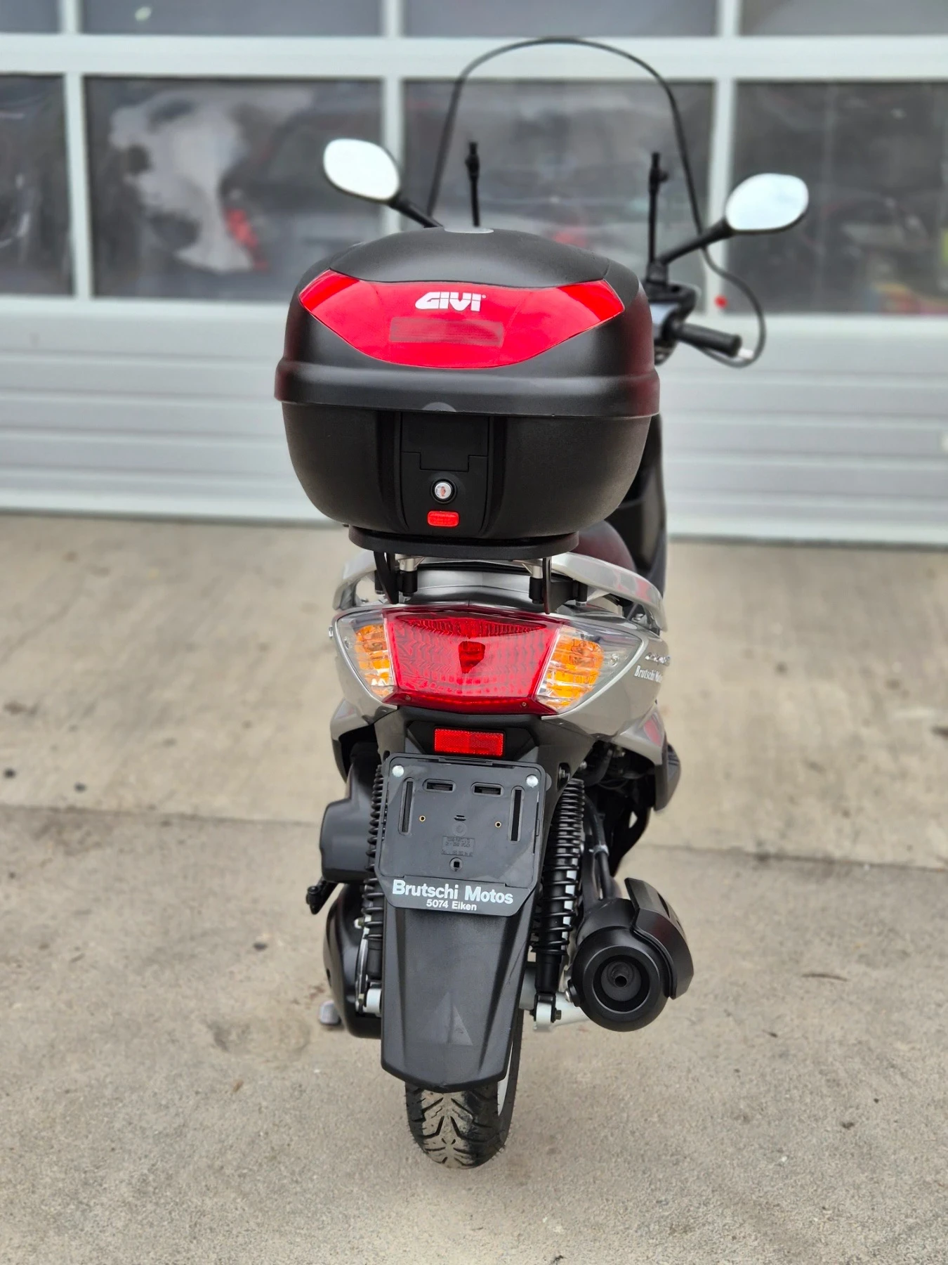 Yamaha Cygnus X XC 125 - изображение 8