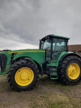      John Deere 8430