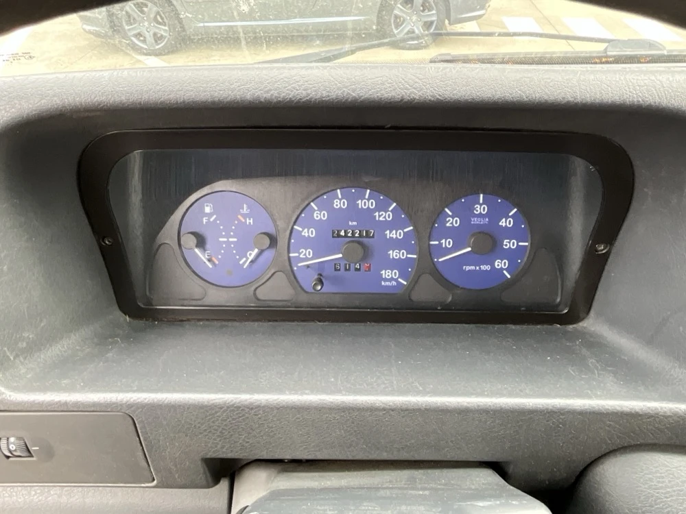 Кемпер Possl Boxer, снимка 8 - Каравани и кемпери - 54218586