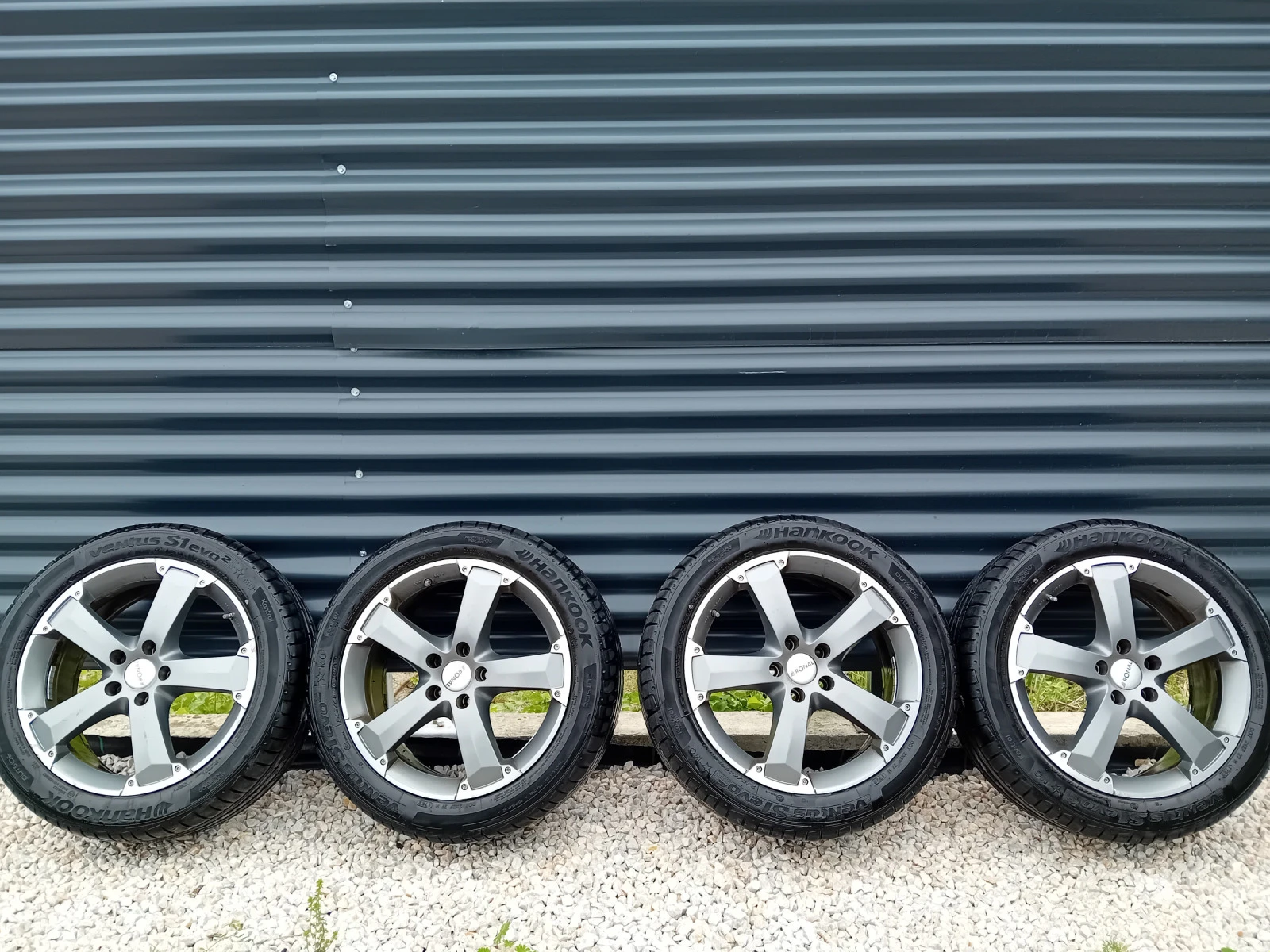    245/45R18   | Mobile.bg   1