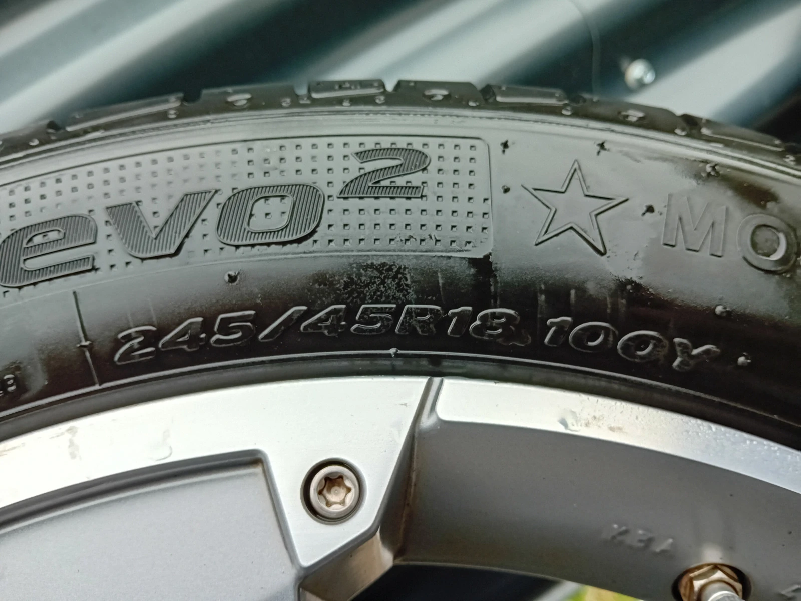    245/45R18   | Mobile.bg   8