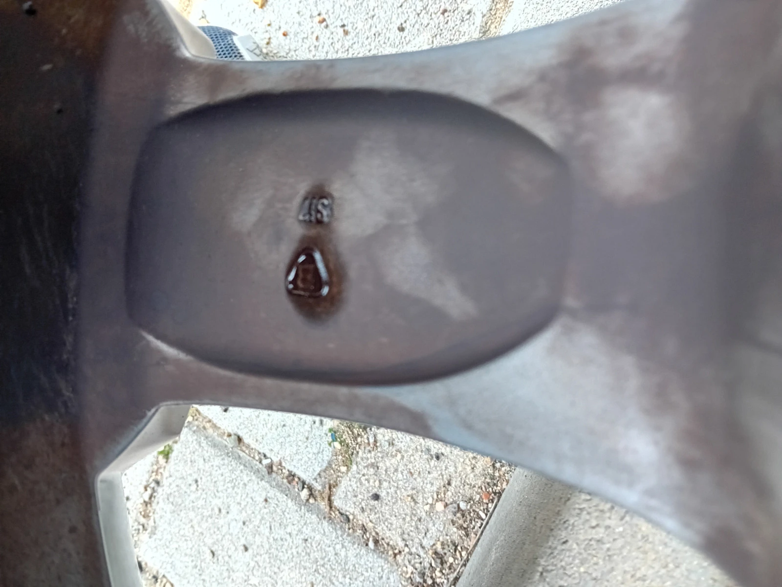    245/45R18   | Mobile.bg   11