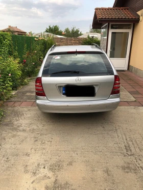 Mercedes-Benz C 180, снимка 2