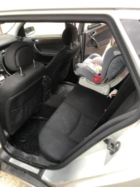 Mercedes-Benz C 180, снимка 4