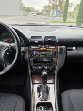 Mercedes-Benz C 200 Газ, Автоматик, снимка 8