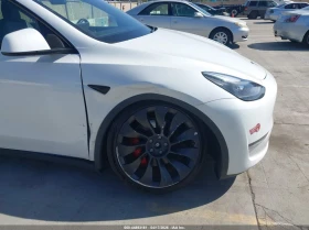 Tesla Model Y Performance Dual Motor All-Wheel Drive, снимка 6