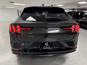 Ford Mustang Mach-E Premium AWD, снимка 7