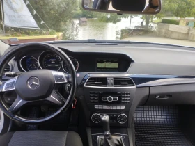 Mercedes-Benz C 220, снимка 8
