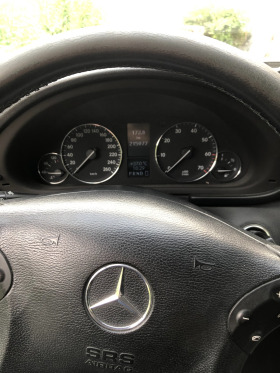 Mercedes-Benz C 180, снимка 7