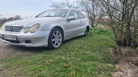 Mercedes-Benz C 220, снимка 2