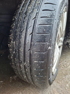 Toyota Avensis ДесенВолан - 2100 € / 4107.24 лв. - 56602091 14