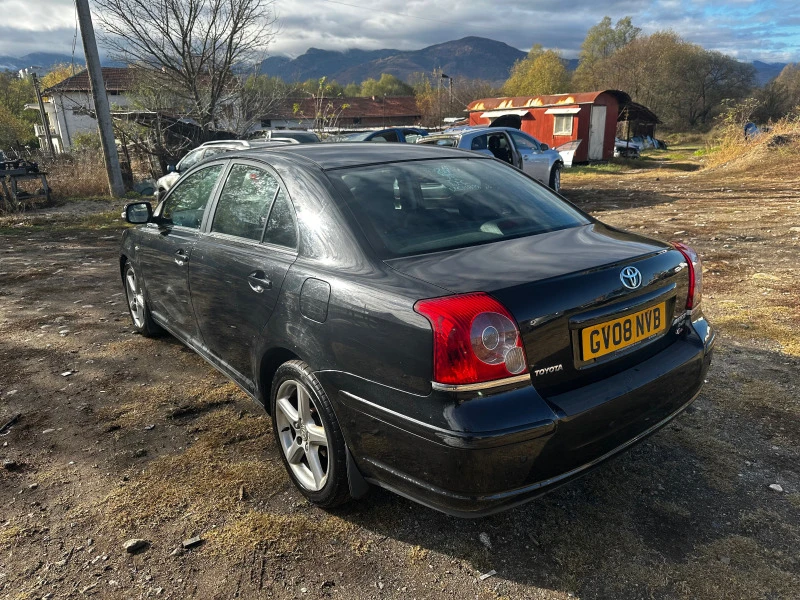 Toyota Avensis 2.2 D-CAt 177к.с Т25 Facelift седан, снимка 6 - Автомобили и джипове - 42969518