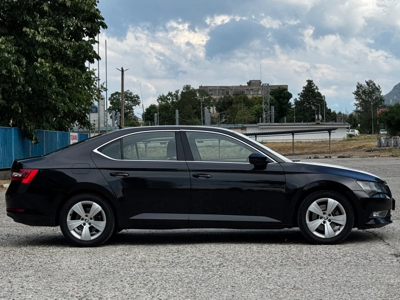 Skoda Superb 2.0TDI/ИСПАНИЯ, снимка 6 - Автомобили и джипове - 51284176