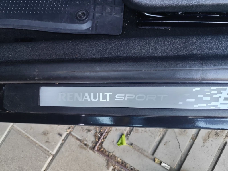 Renault Megane GT SPORT , снимка 12 - Автомобили и джипове - 51598801