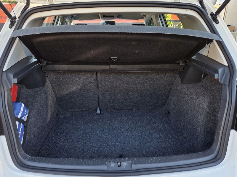 VW Golf Нов внос| Топ състояние | 1.6TDI, снимка 14 - Автомобили и джипове - 51782643