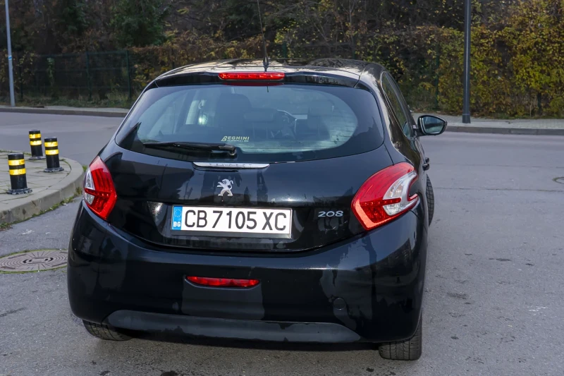 Peugeot 208, снимка 3 - Автомобили и джипове - 52767492