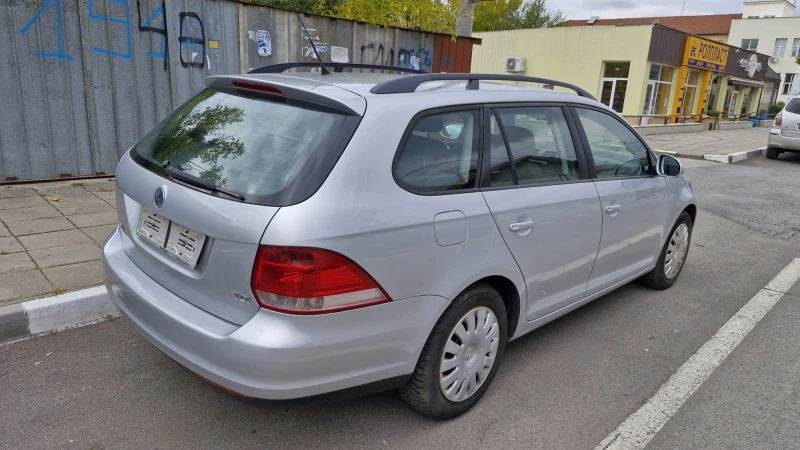 VW Golf 1.9 TDI 105k.c., снимка 3 - Автомобили и джипове - 53037916